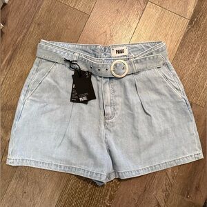 PAIGE Ruthie Pleated Short Perris Women's Shorts